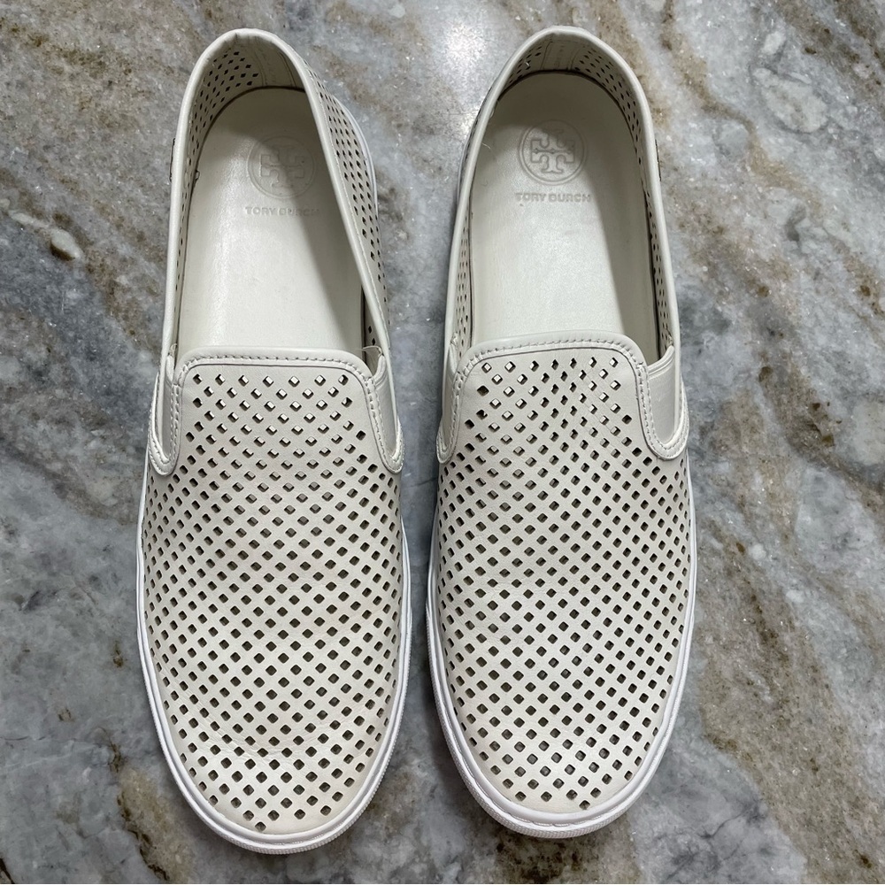 Tory Burch Jesse Perforted Slip On Sneakers Size 9.5